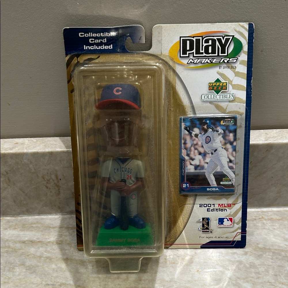 Sammy Sosa Action Figure with Card 2001 bobble upper deck collectables